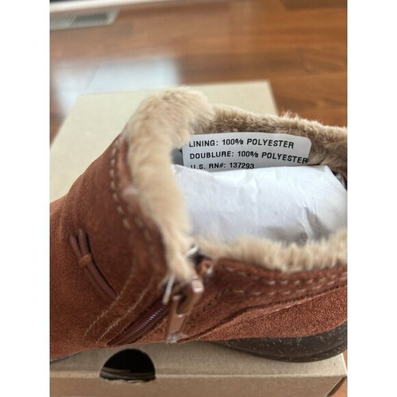 Clarks Women's Roseville Aster Ankle Boot Fur Lined Mahogany Slip On NEW 7.5 N - Picture 5 of 9